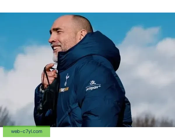 图多尔宴请热刺全队鼓劲战枪手